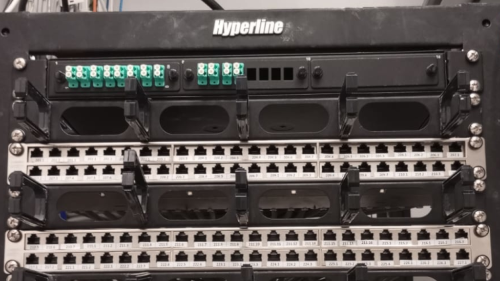 25-летняя гарантия Hyperline для новой клиники "Медси"
